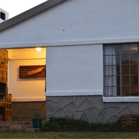 Dullstroom On The Dam Exterior photo