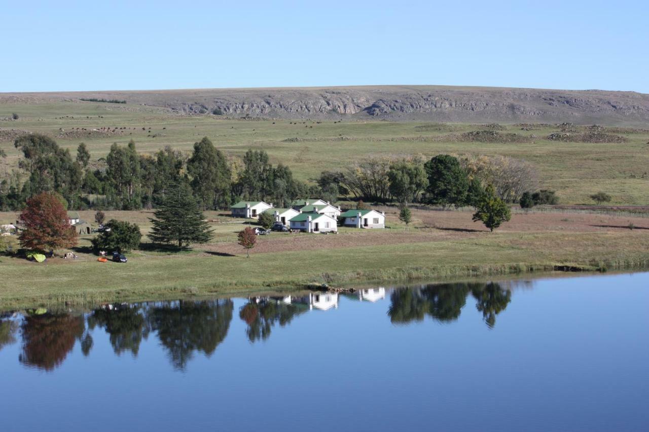On The Dam Chalet Dullstroom